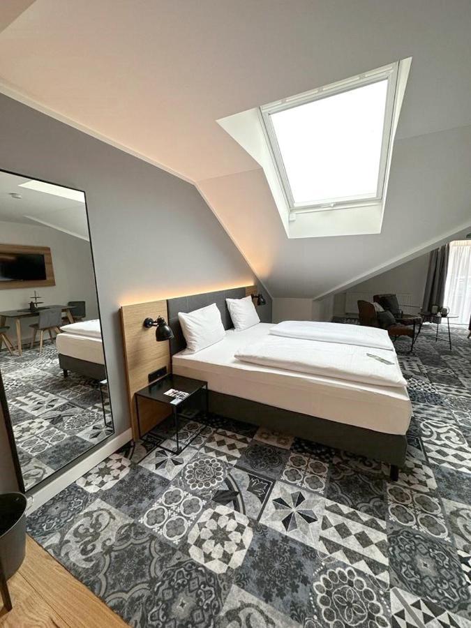 Alpengluehen Smart Hotel Olching Εξωτερικό φωτογραφία