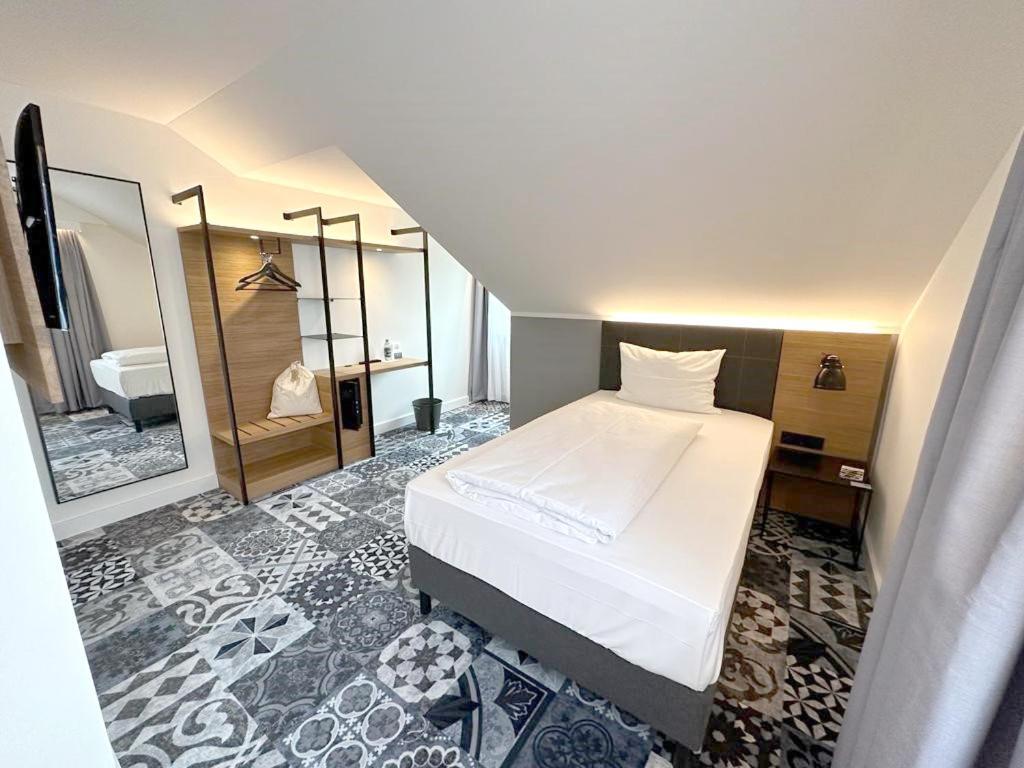 Alpengluehen Smart Hotel Olching Εξωτερικό φωτογραφία